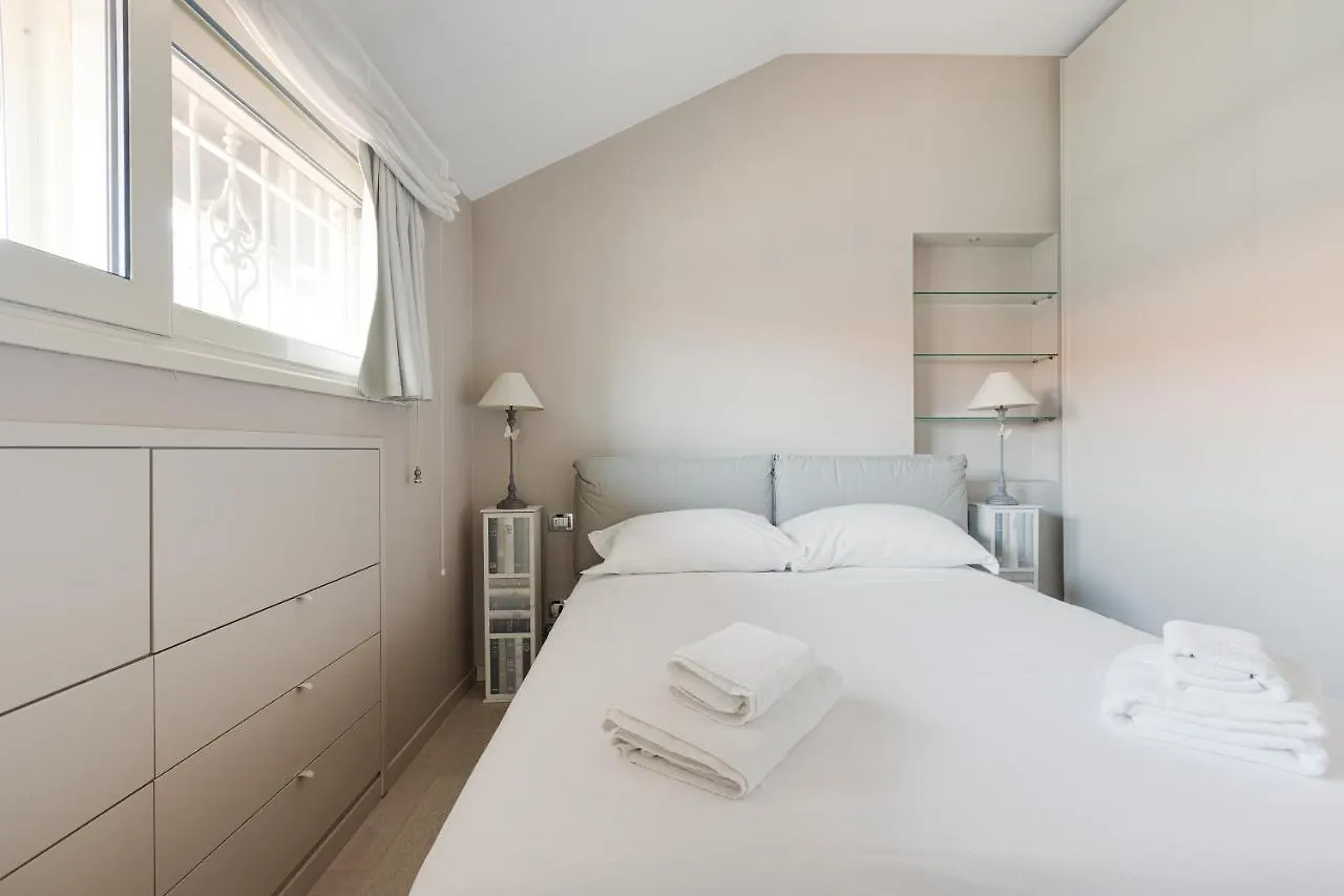 Lovely Milan Apartment - W/ Terrace Italy